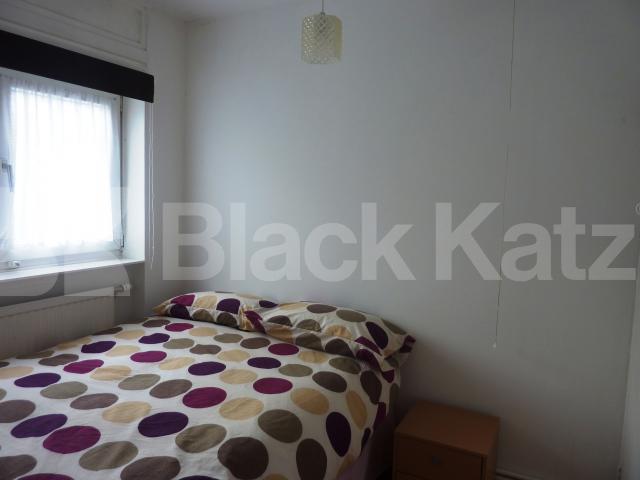 			NEW INSTRUCTION!!, 1 Bedroom, 1 bath, 1 reception Flat			 Penton Rise, KINGS CROSS